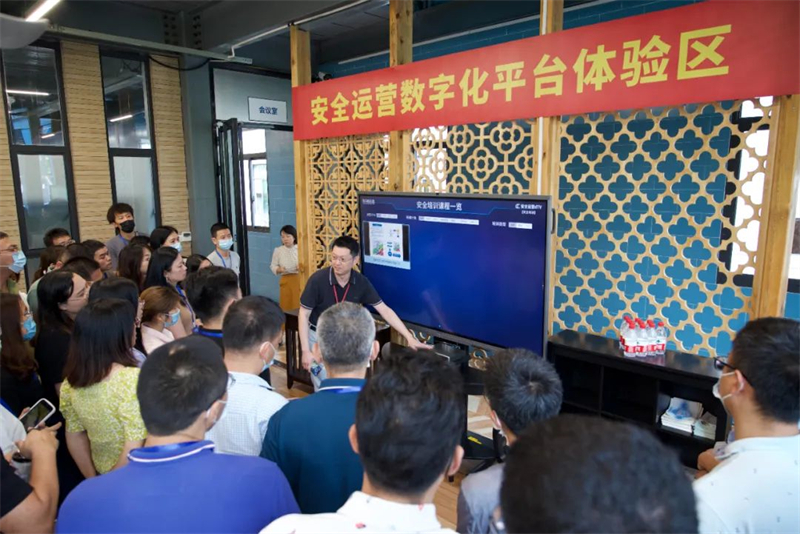 1665285773522076450.jpg 4.jpg